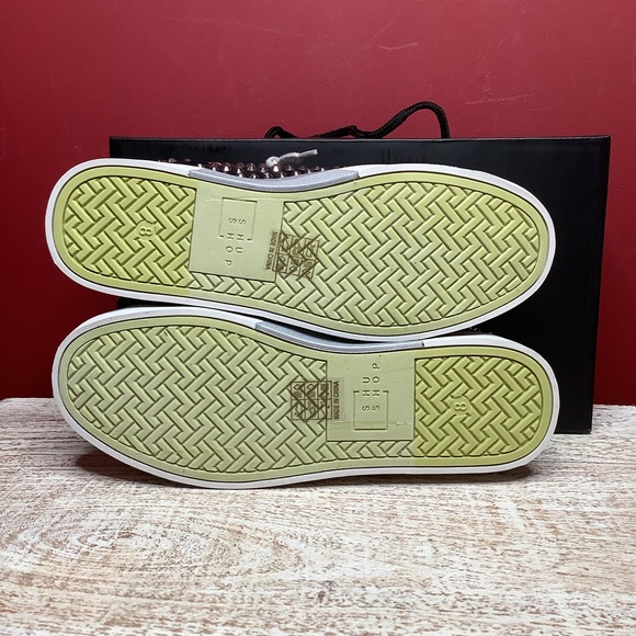 SHU SHOP NWT Sz 8 Ruby Studded Black Tie Sneakers Round Toes White Rubber Soles - Picture 12 of 13